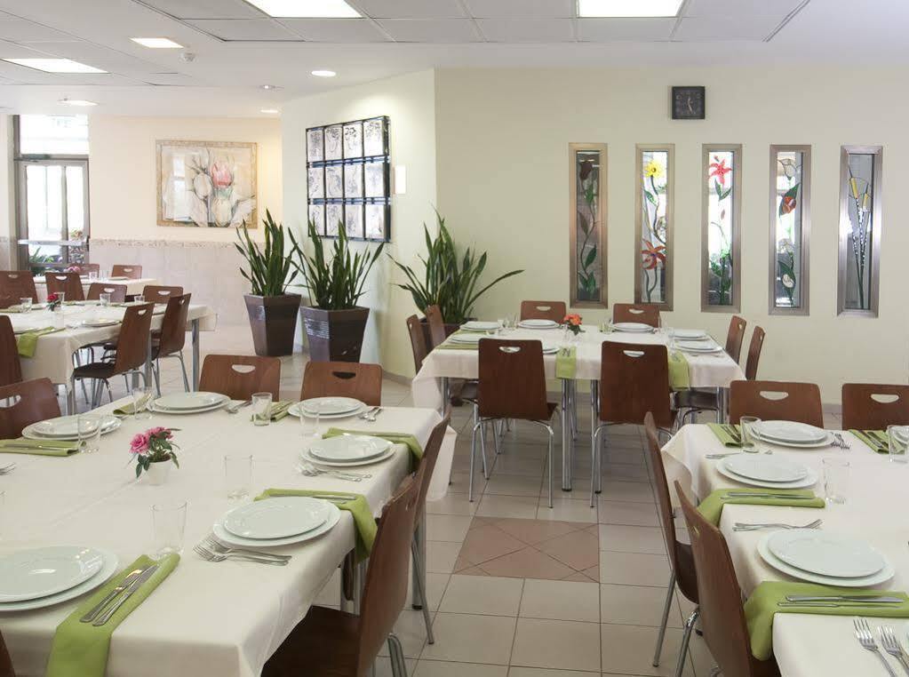 Hostel Hi - Bnei Dan - Tel Aviv